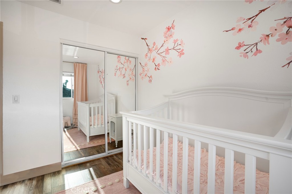 10110 Sunland Boulevard Property Photo 25
