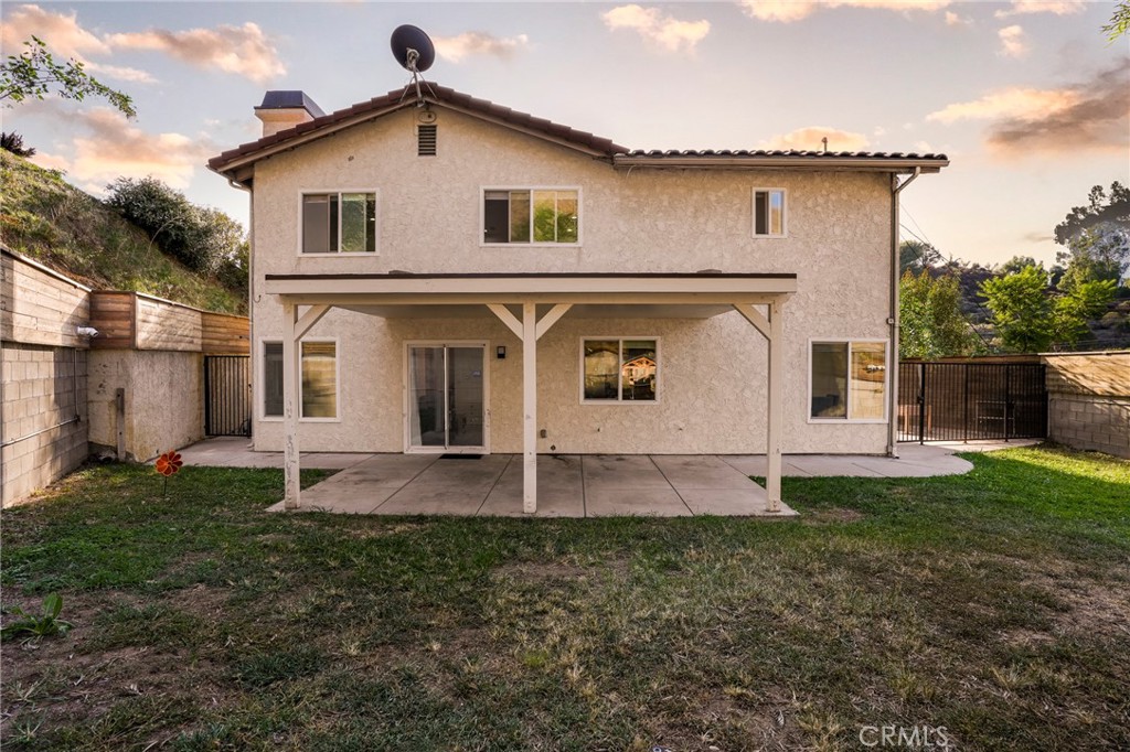 10110 Sunland Boulevard Property Photo 32