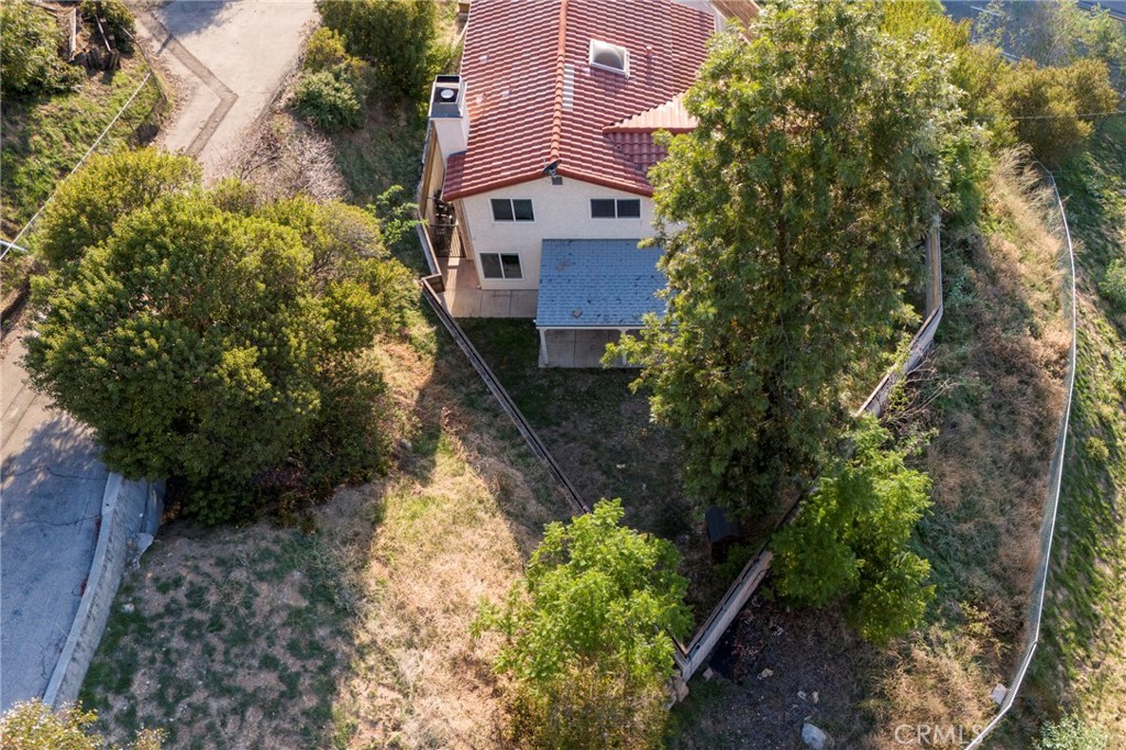 10110 Sunland Boulevard Property Photo 36