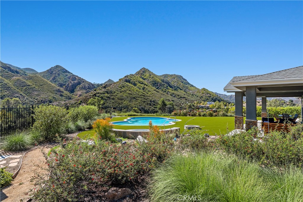 29438 Mulholland Highway Property Photo 1