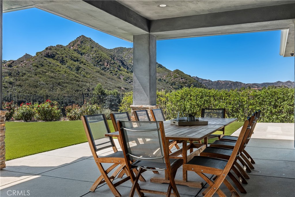 29438 Mulholland Highway Property Photo 32