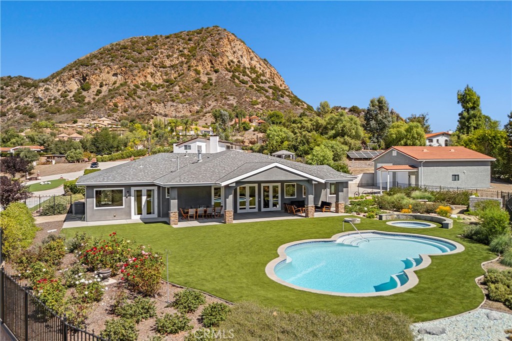 29438 Mulholland Highway Property Photo 35