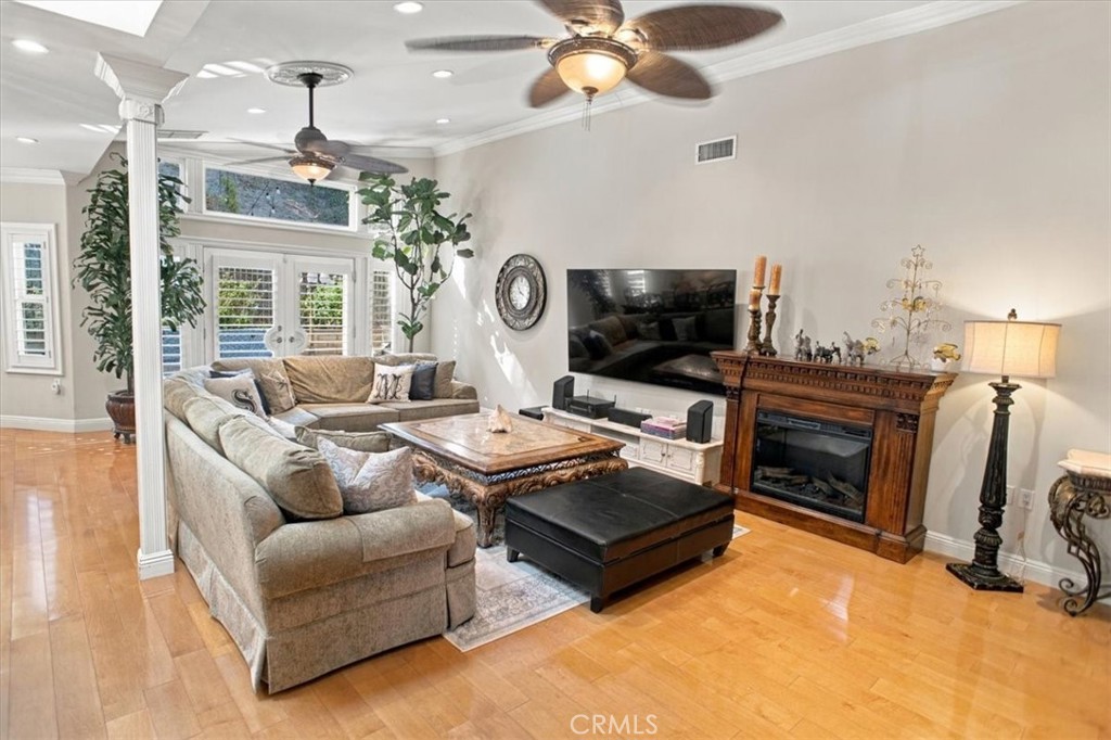 11915 Laughton Way Property Photo 10