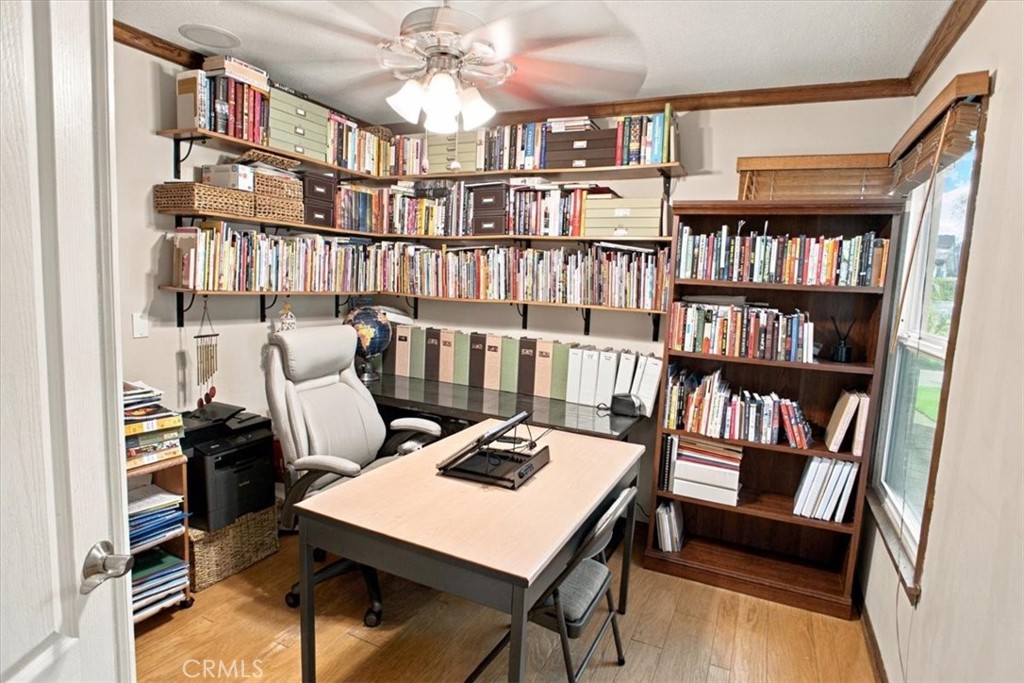 11915 Laughton Way Property Photo 21