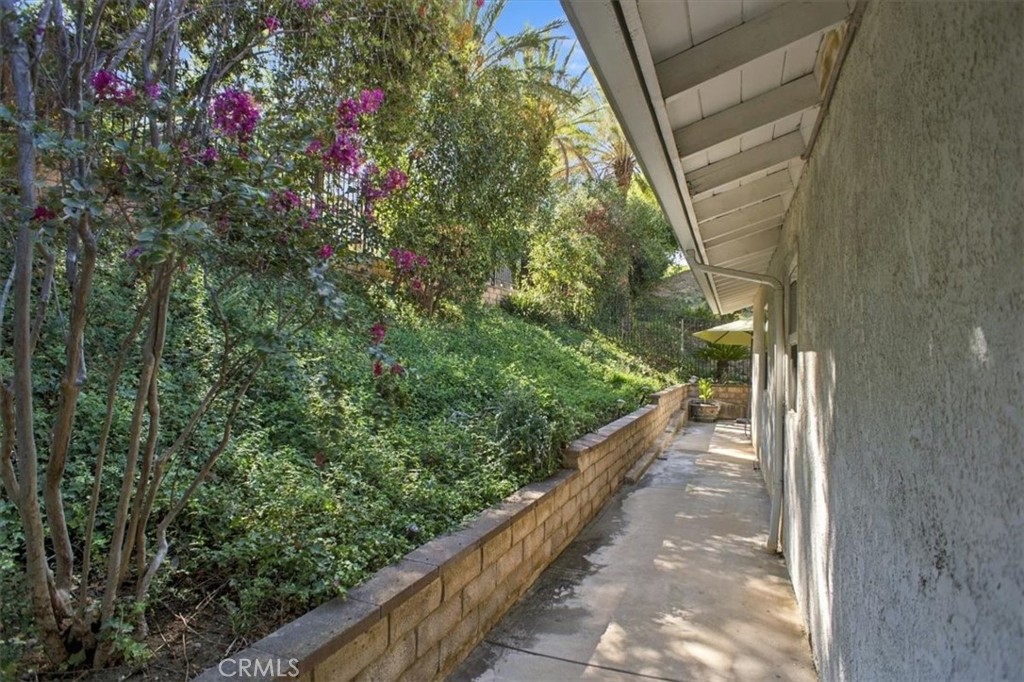 11915 Laughton Way Property Photo 26