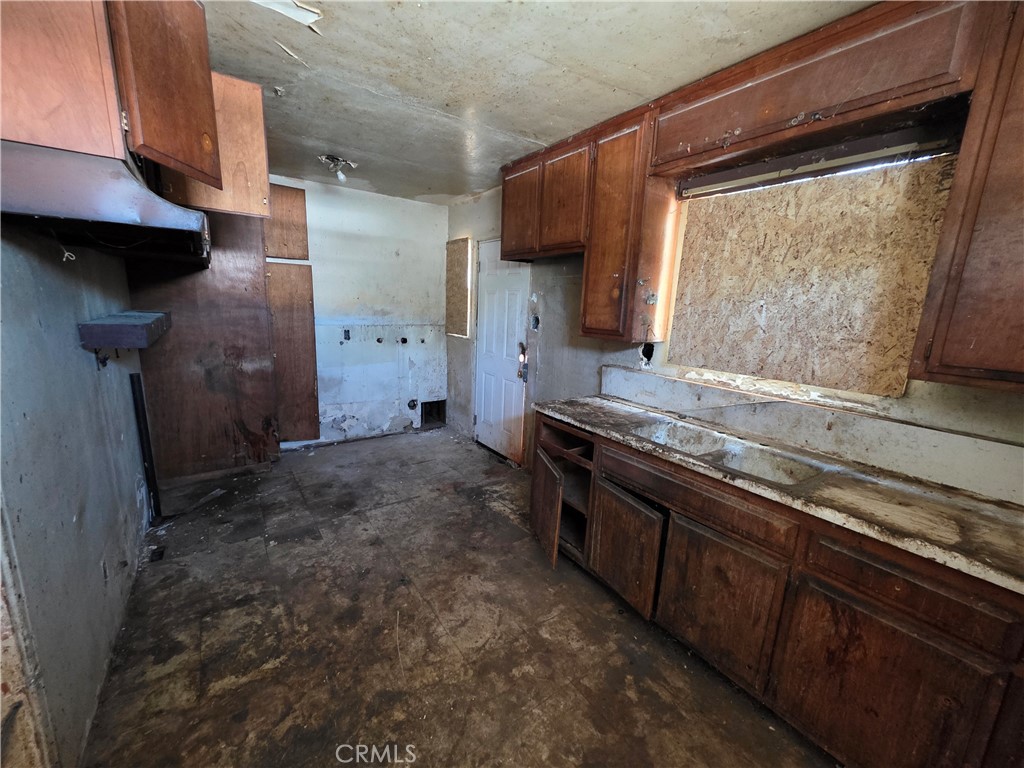 8263 Vantage Property Photo 9