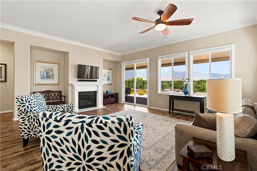 340 Mock Bluff Property Photo 6