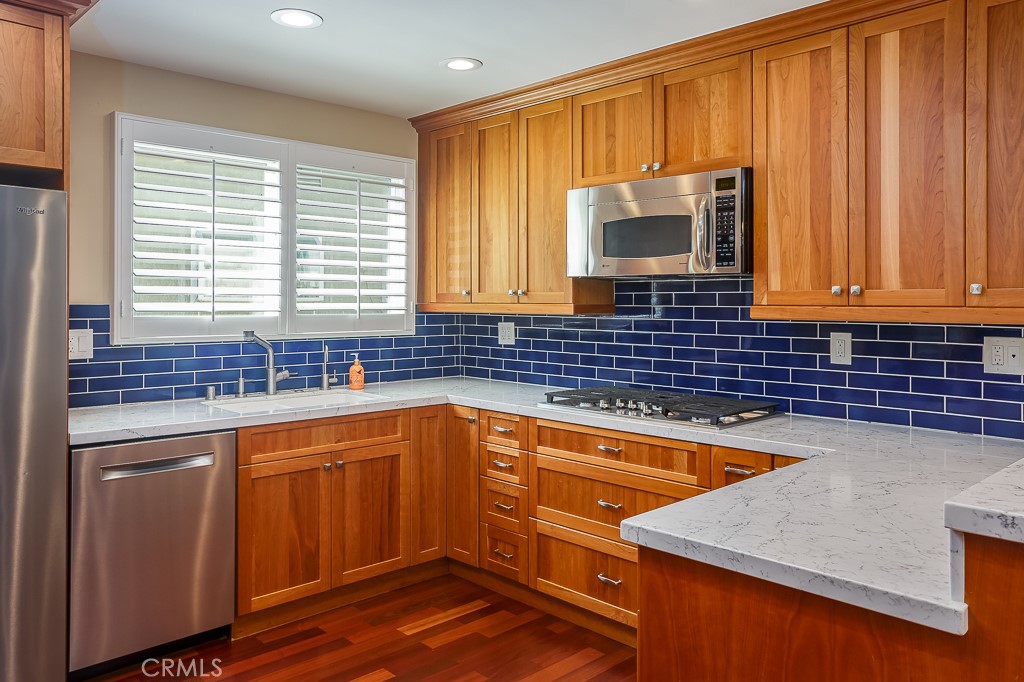 6530 Capistrano Avenue Property Photo 8