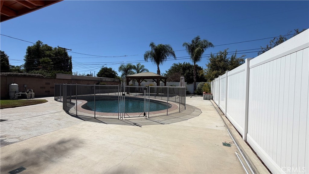 6547 Denny Property Photo 13