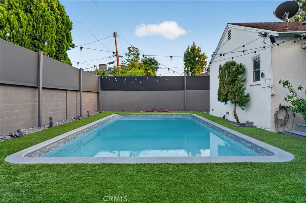 7350 Donna Property Photo 30