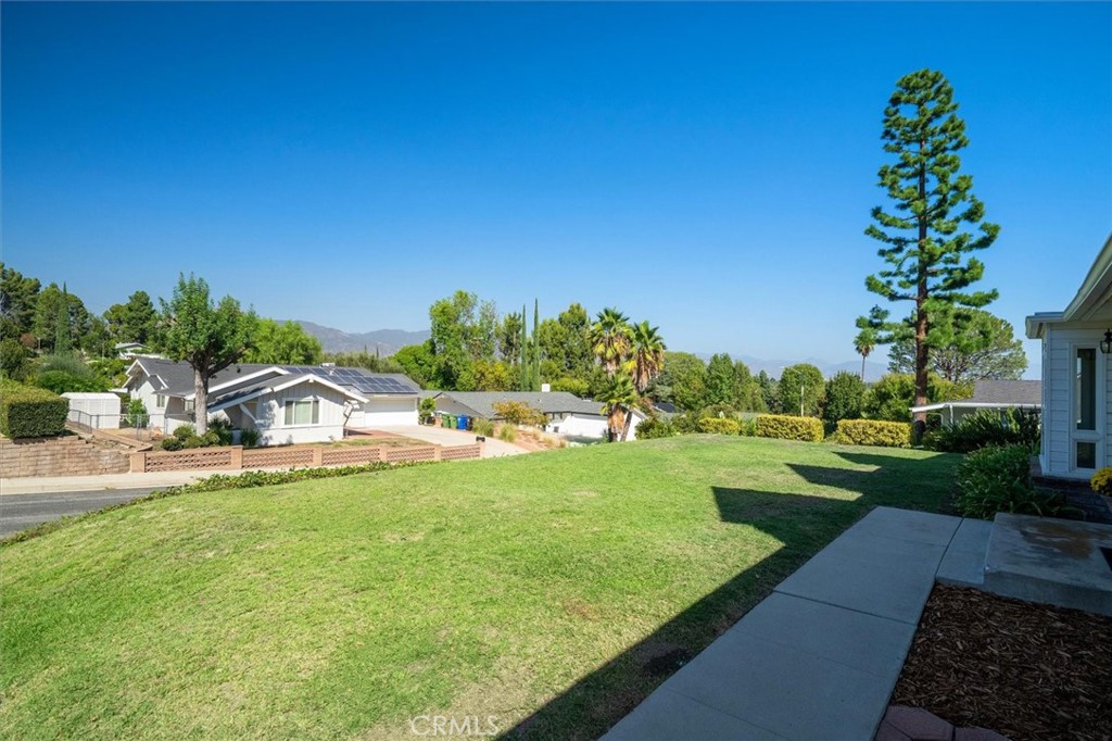 11955 Salem Drive Property Photo 4