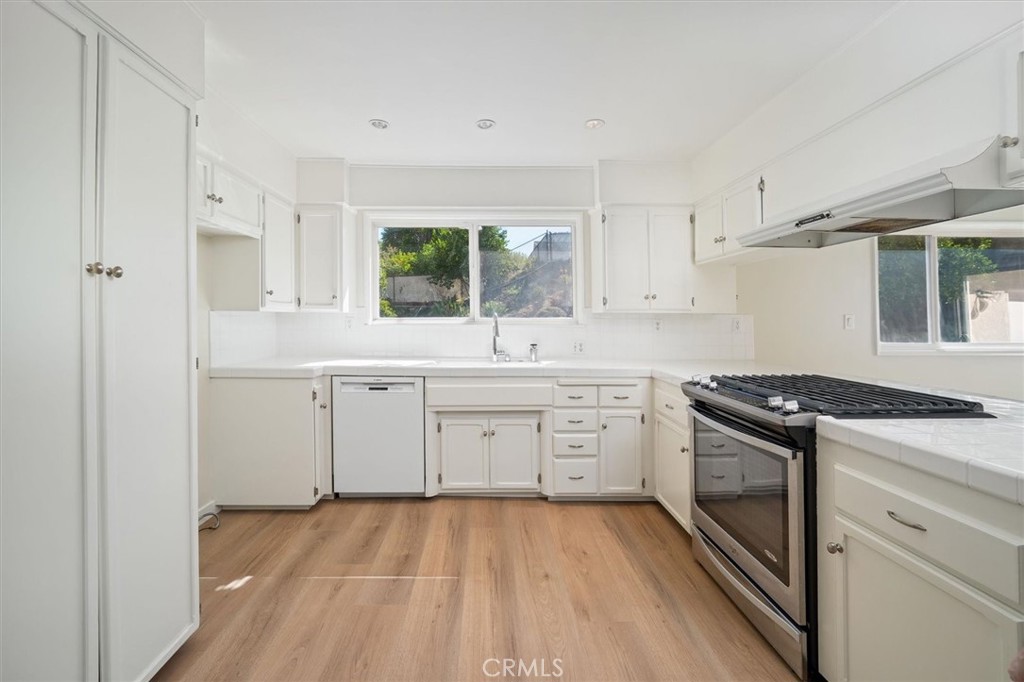 11955 Salem Drive Property Photo 10