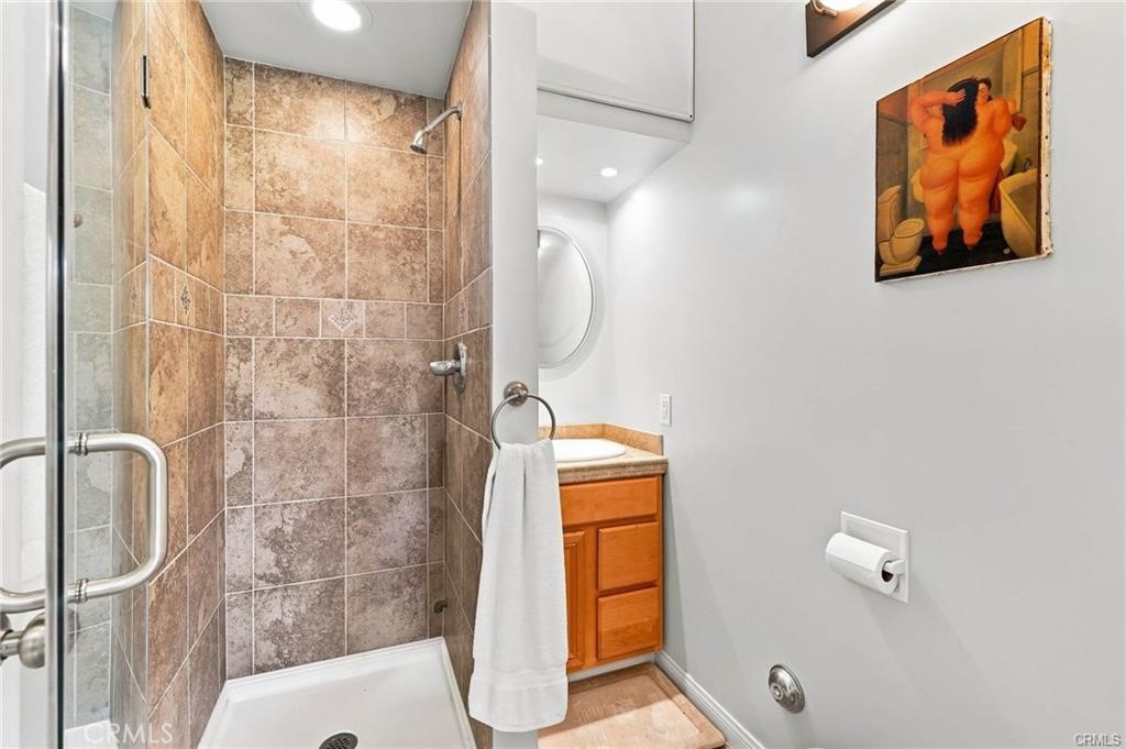1221 N Lima Street Property Photo 24