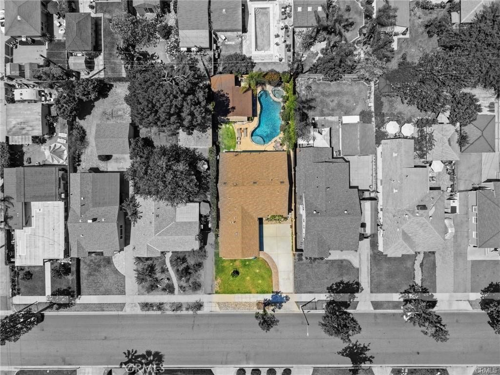 1221 N Lima Street Property Photo 36
