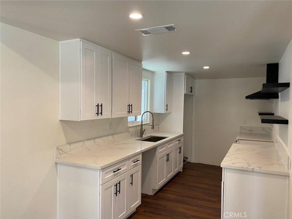 44010 Carolside Property Photo 4