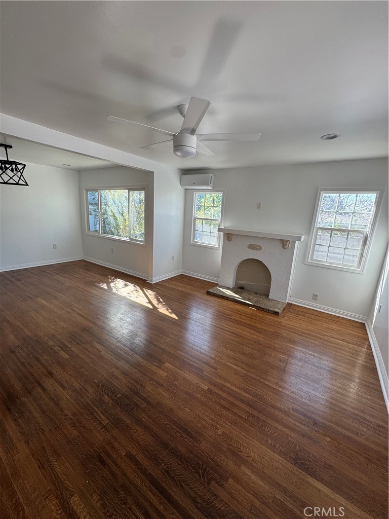 2810 8th Ave Property Photo 4