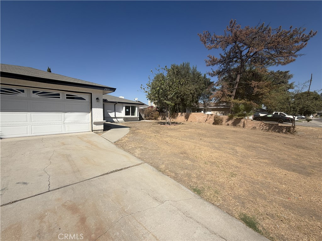 2801 Belden Property Photo 3
