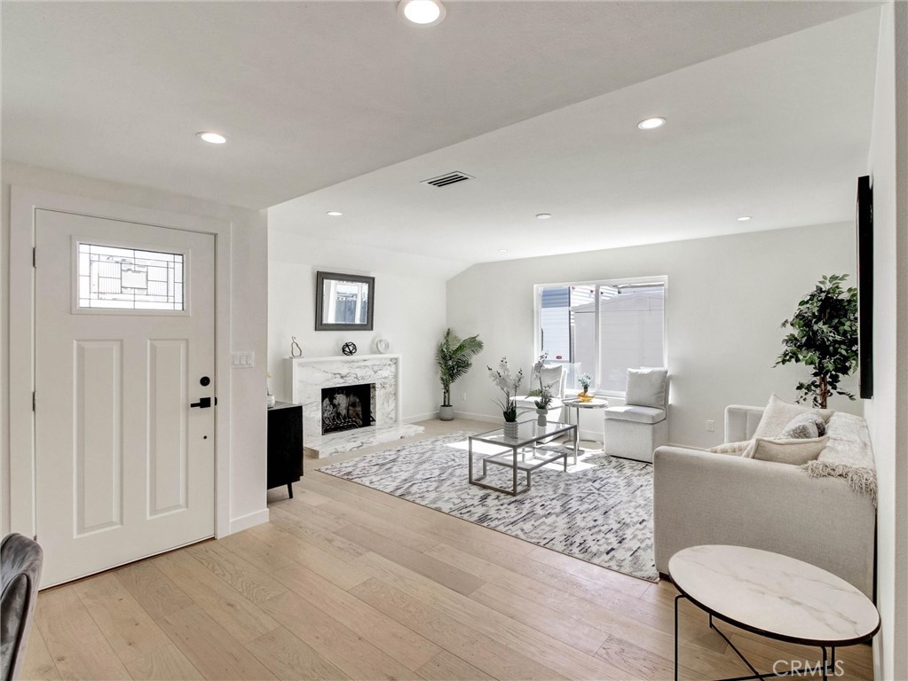 19604 Delight Street Property Photo 14