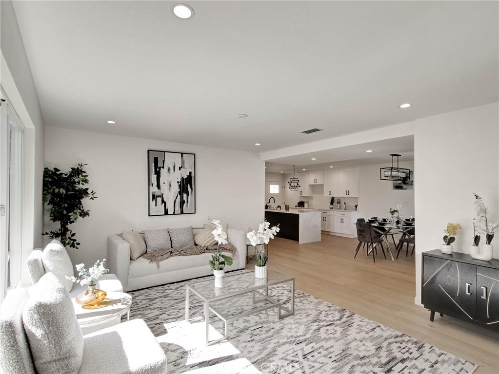 19604 Delight Street Property Photo 17
