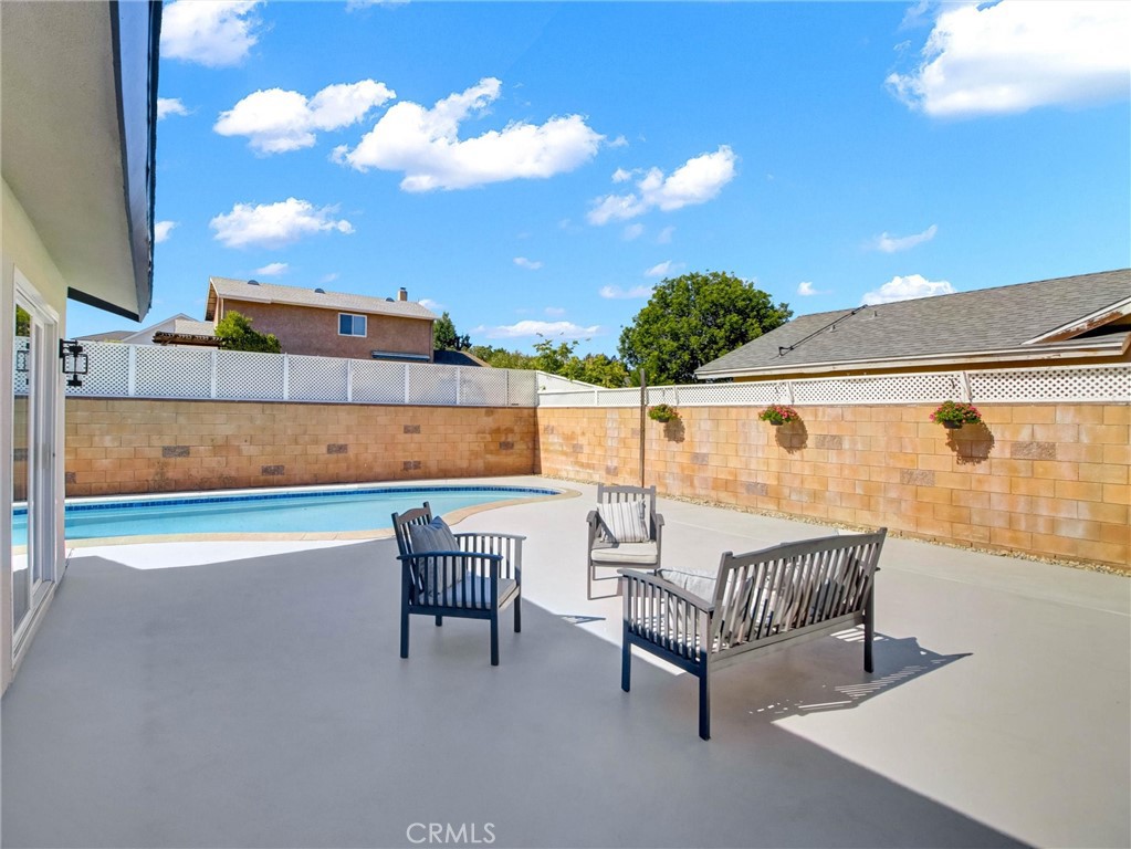 19604 Delight Street Property Photo 38