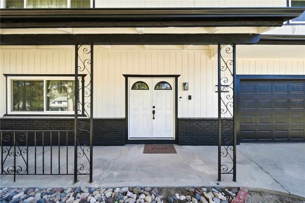 1220 Snowbird Drive Property Photo 4