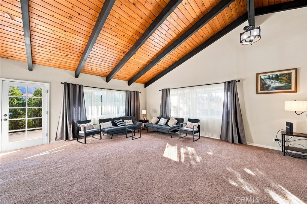 1220 Snowbird Drive Property Photo 21
