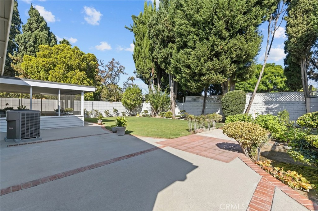 5522 Murietta Avenue Property Photo 43