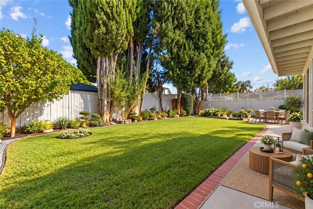 5522 Murietta Avenue Property Photo 44