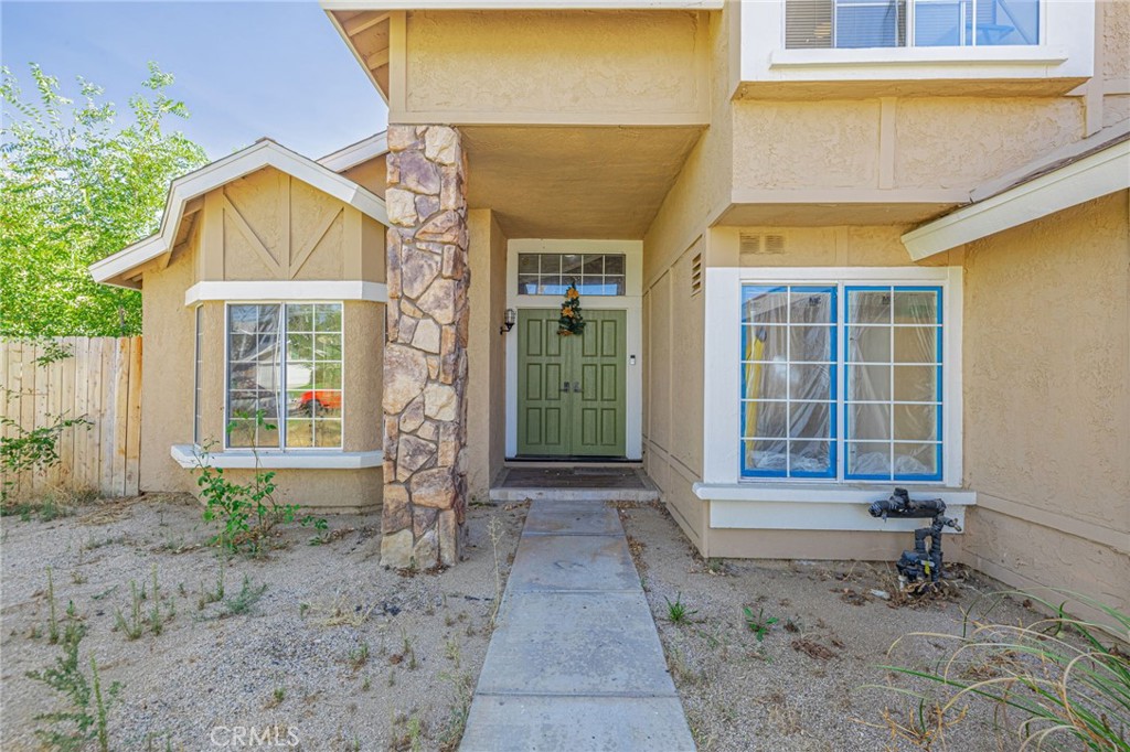 1234 Samra Property Photo 2