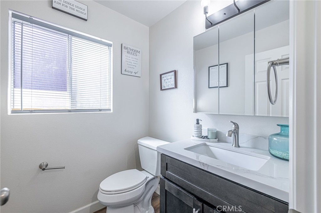 1234 Samra Property Photo 8