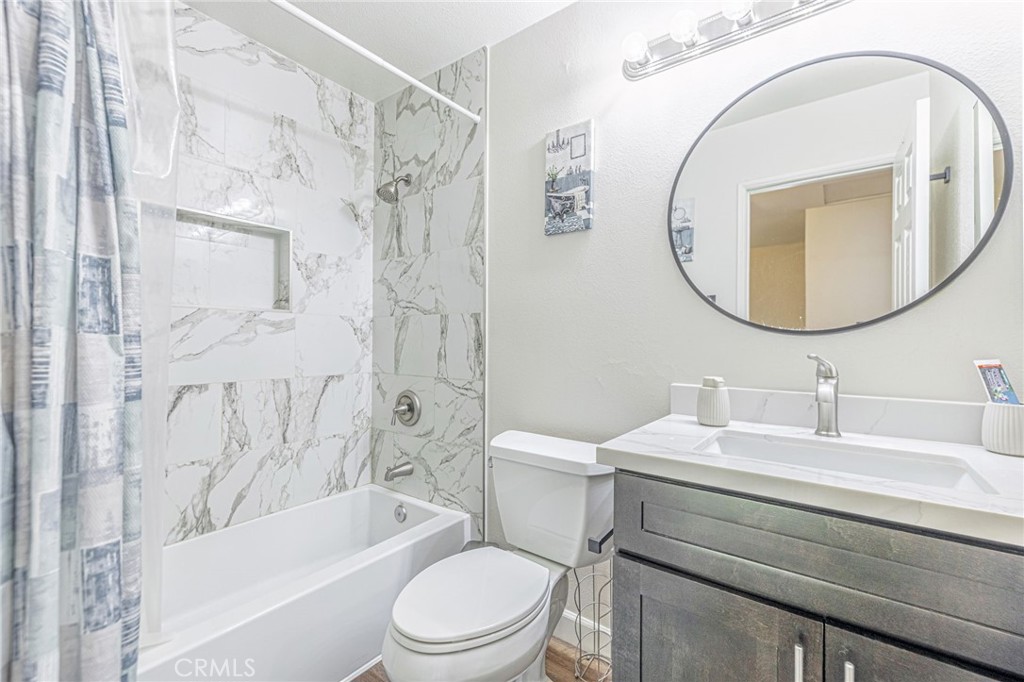 1234 Samra Property Photo 13