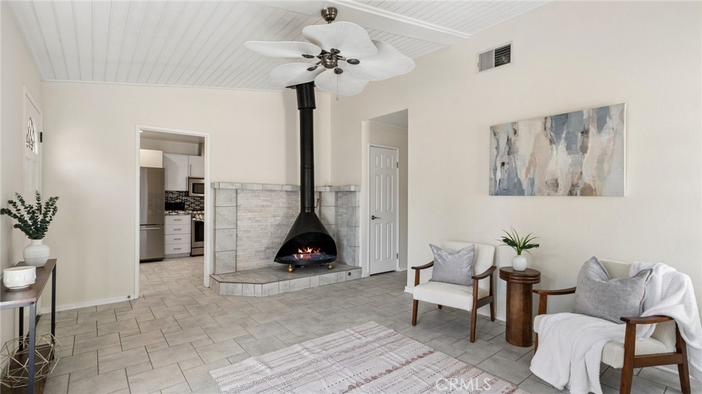 25651 Ramada Property Photo 2