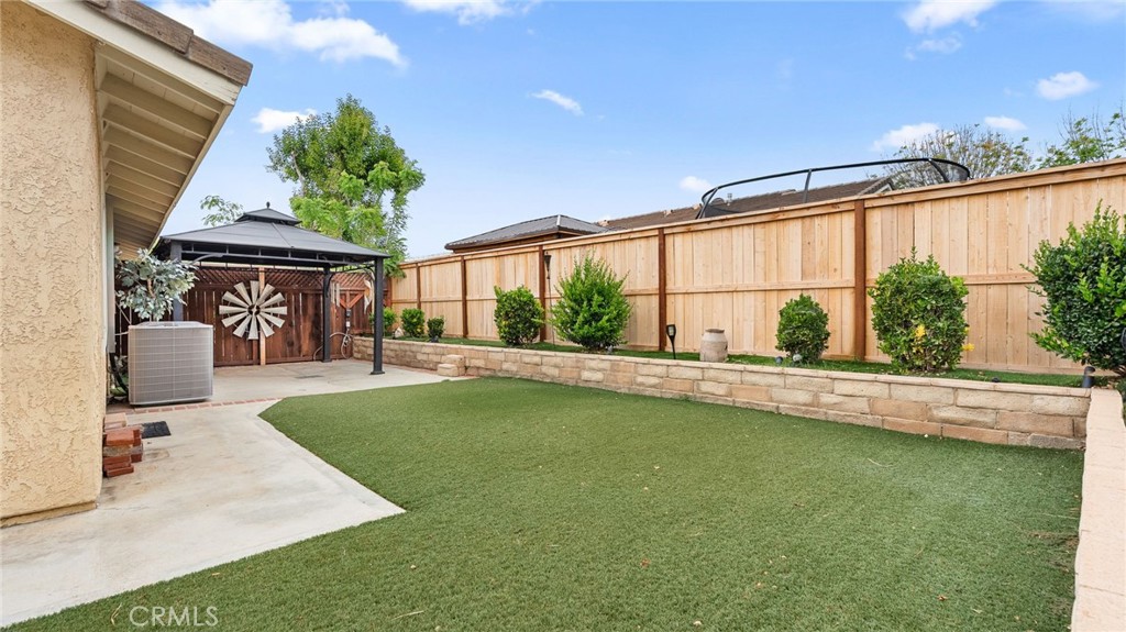 25651 Ramada Property Photo 6