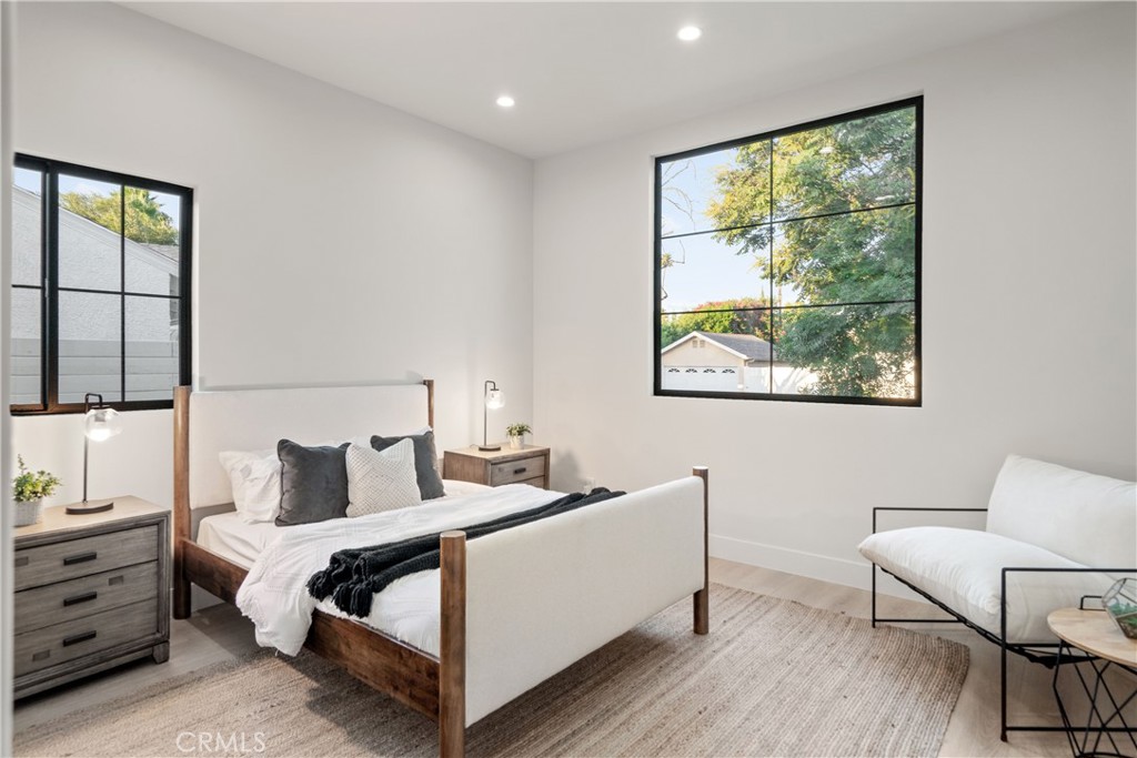 18023 Tiara Property Photo 26