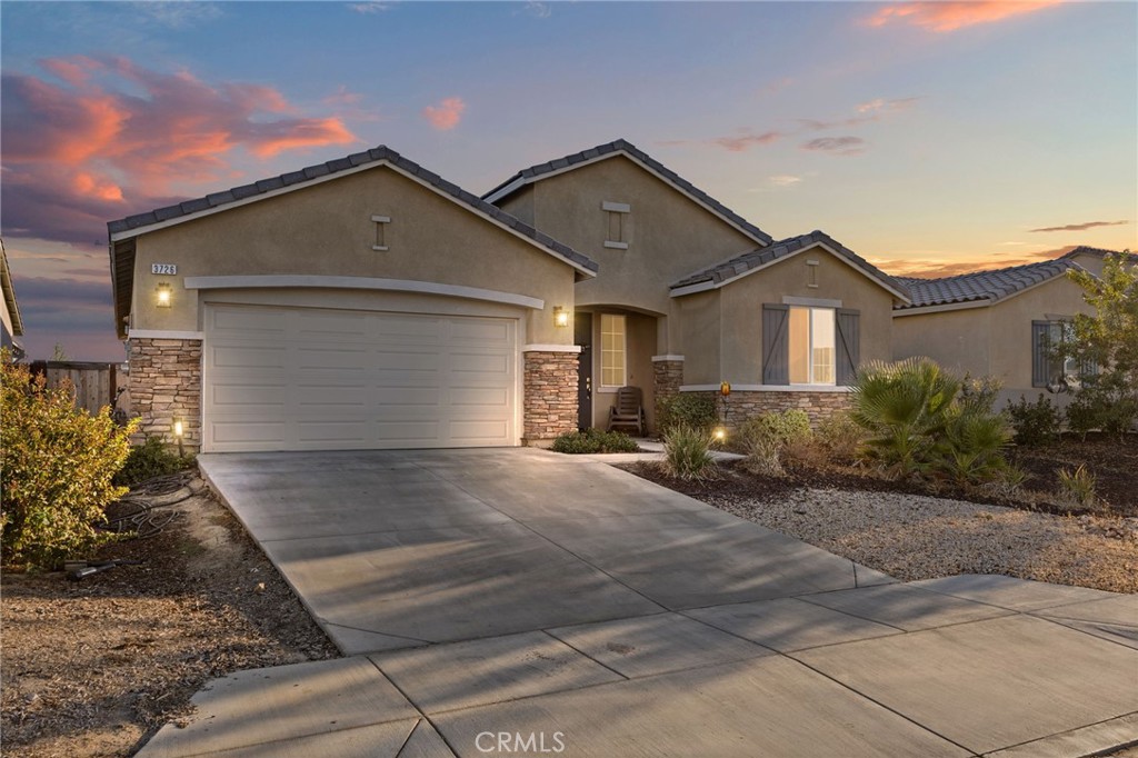 3726 Birchwood Property Photo 1