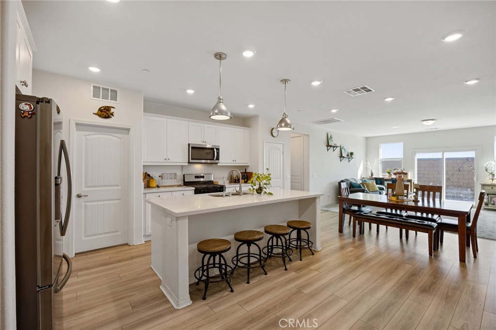 3726 Birchwood Property Photo 7