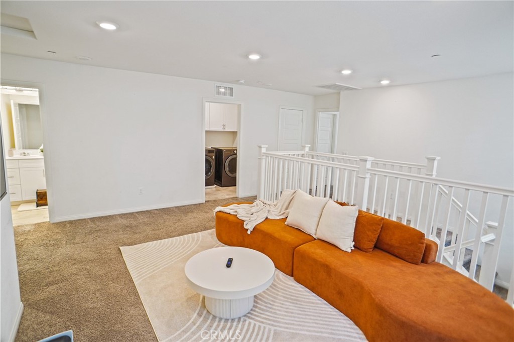 27605 Sawtooth Property Photo 11