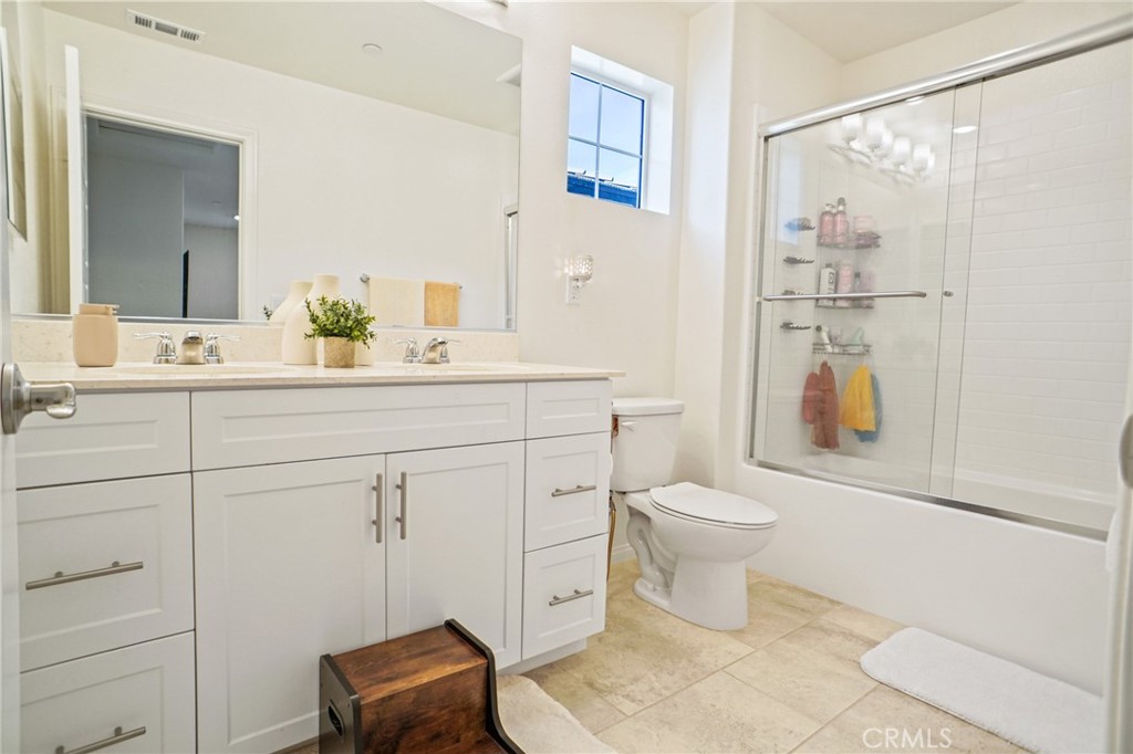 27605 Sawtooth Property Photo 16