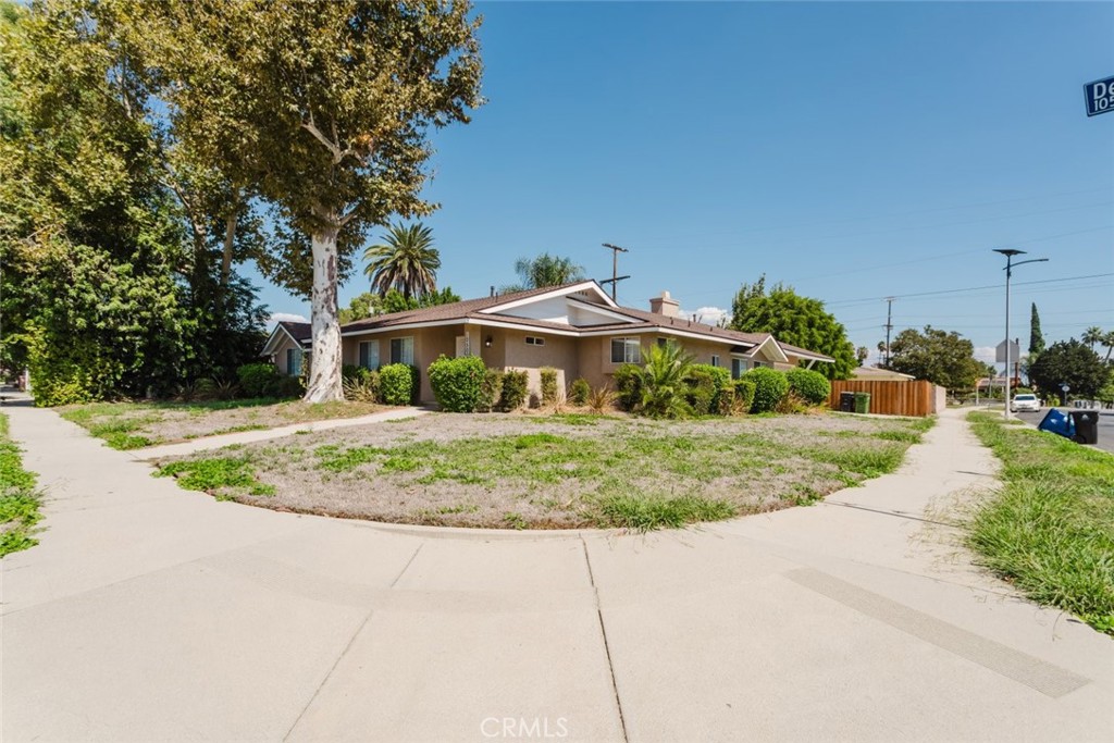 10500 Dempsey Avenue Property Photo 2