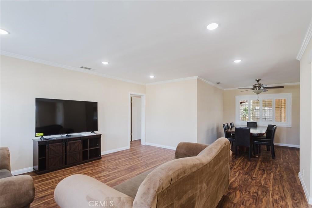 10500 Dempsey Avenue Property Photo 3