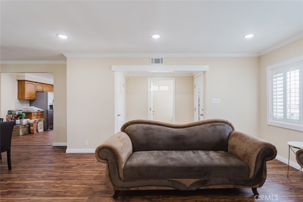 10500 Dempsey Avenue Property Photo 6