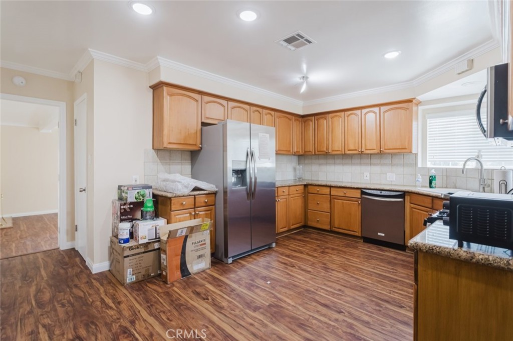 10500 Dempsey Avenue Property Photo 21