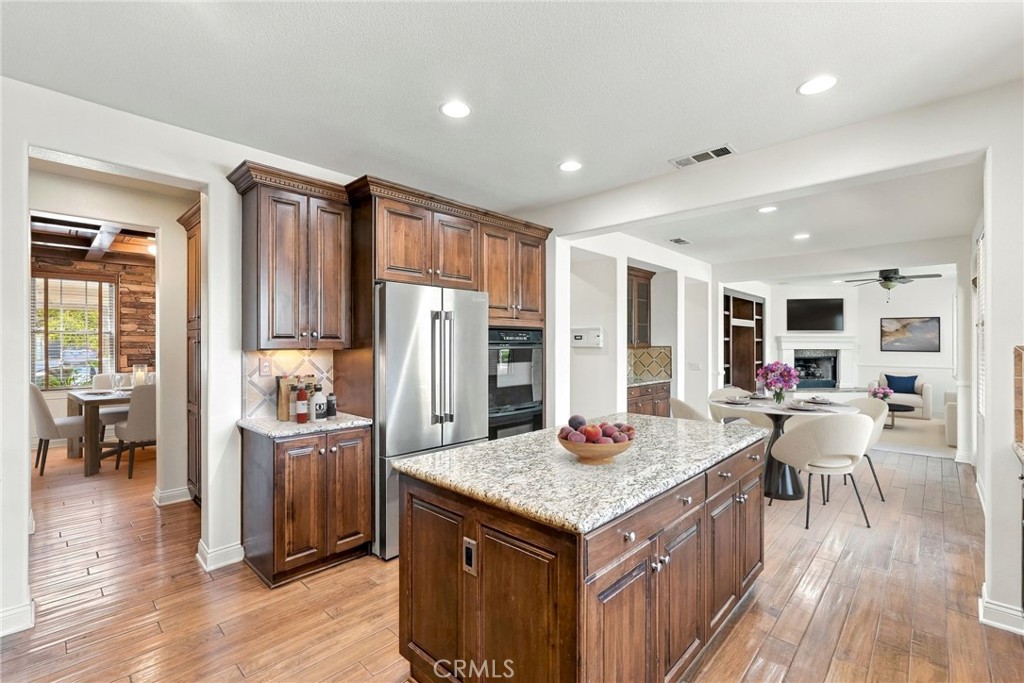 26928 Redwood Bluff Property Photo 10