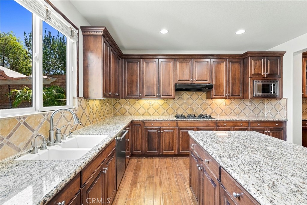 26928 Redwood Bluff Property Photo 12