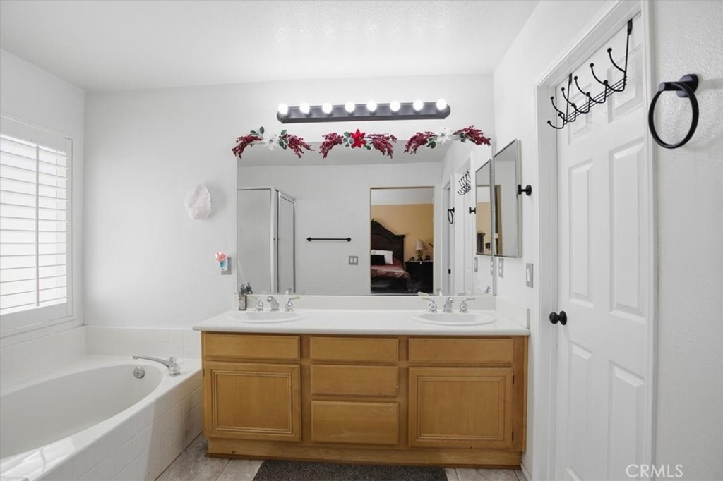 27700 Thalia Lane Property Photo 23