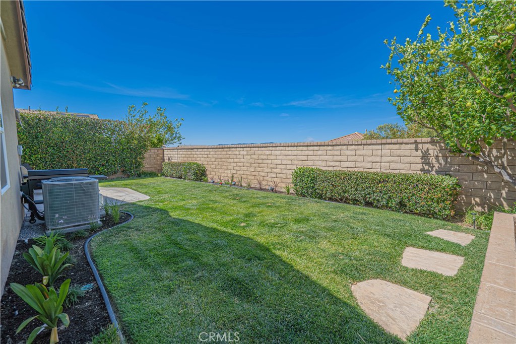 20311 Amorette Ct Property Photo 27