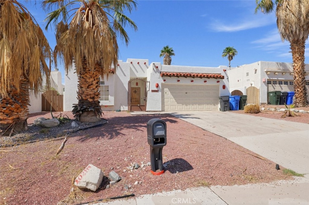 10281 Palm Drive Property Photo 1