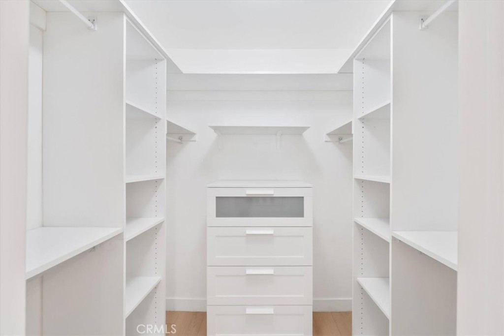 4700 Natick Avenue 204 Property Photo 13