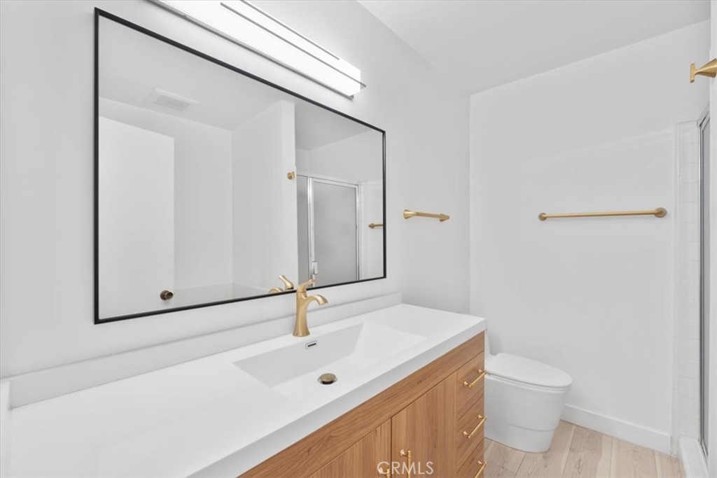 4700 Natick Avenue 204 Property Photo 15