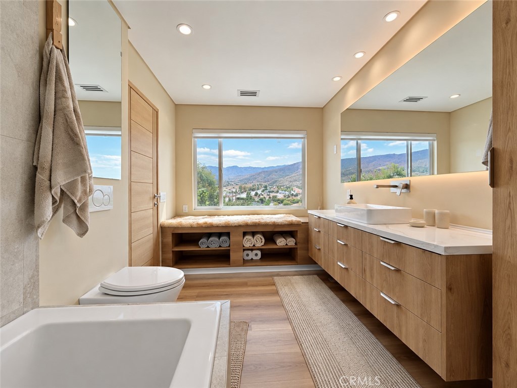 29254 Deep Shadow Drive Property Photo 13